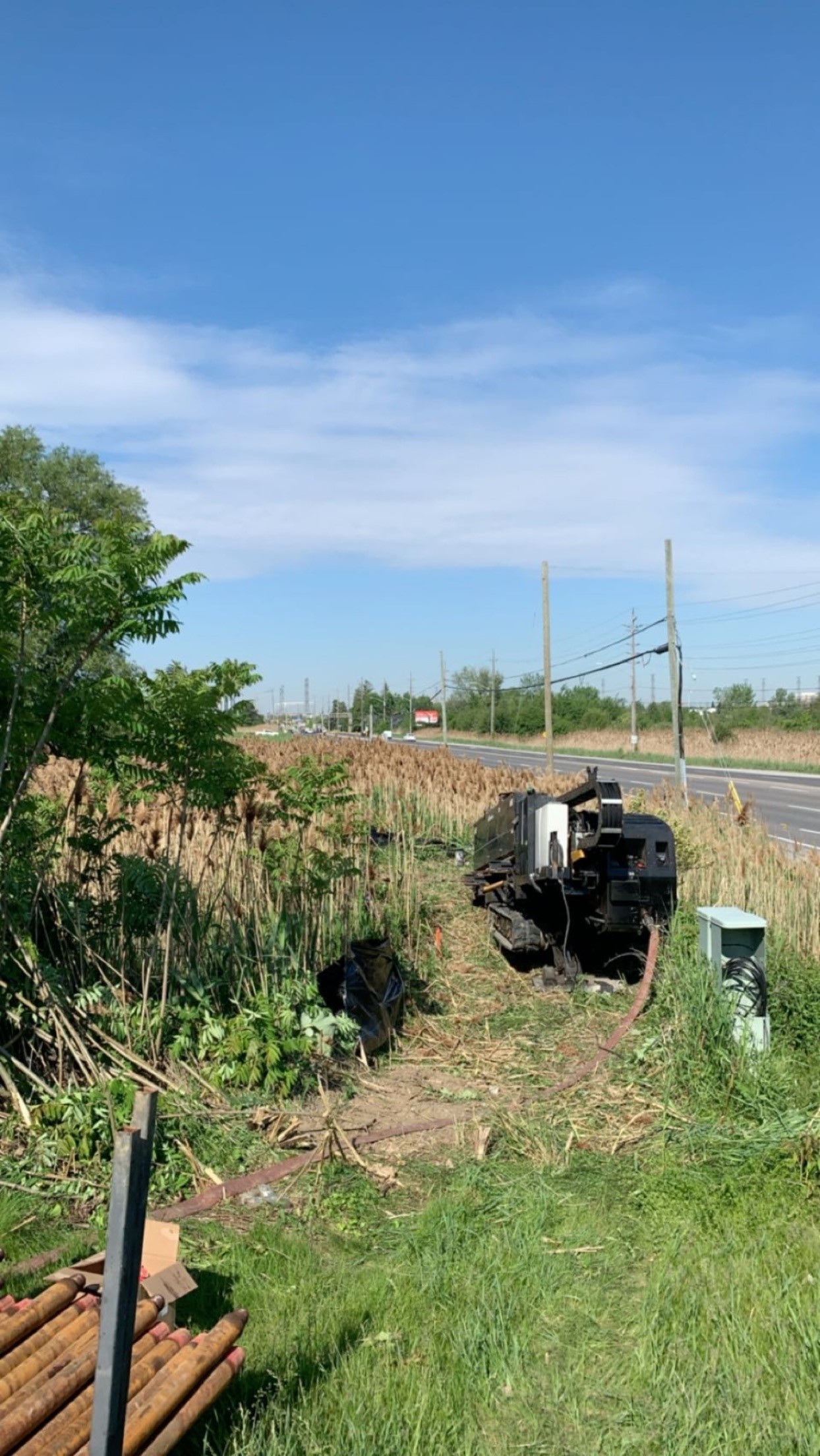 Direct Bore crew on site.